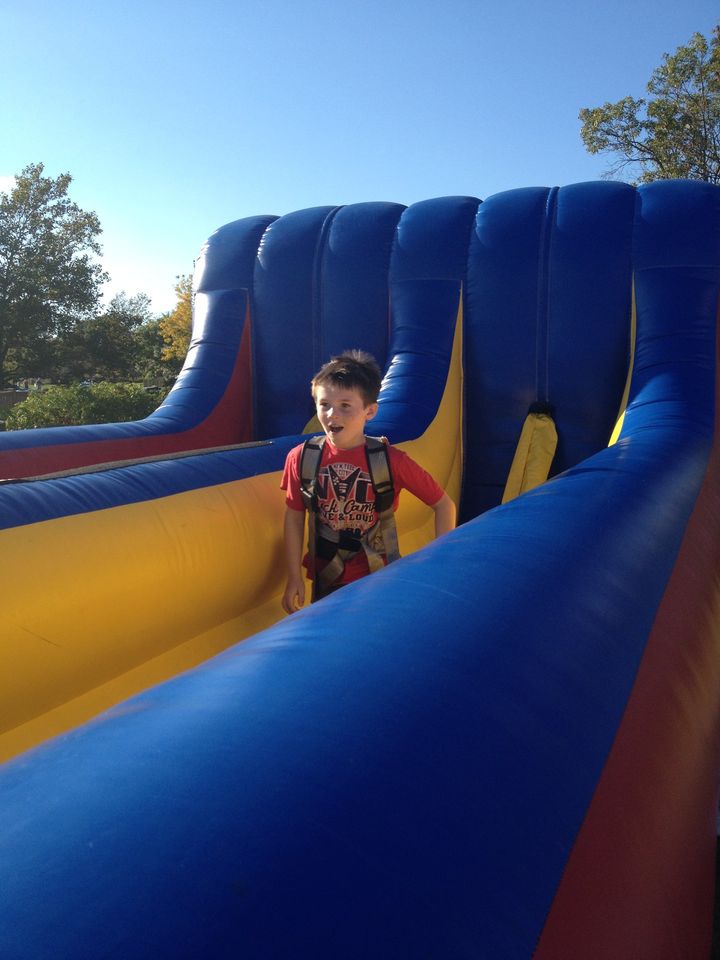Bungee Run at school event